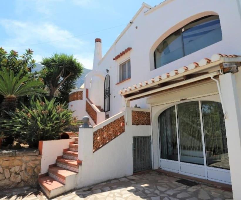 Apartment En El Guesthouse Deniacorral Bagian luar foto